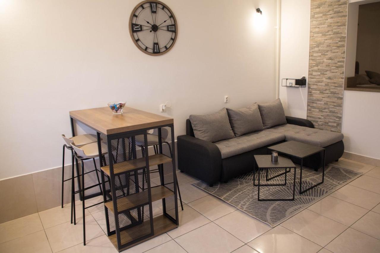 Studio Apartman Suburban Visnjevac Esterno foto