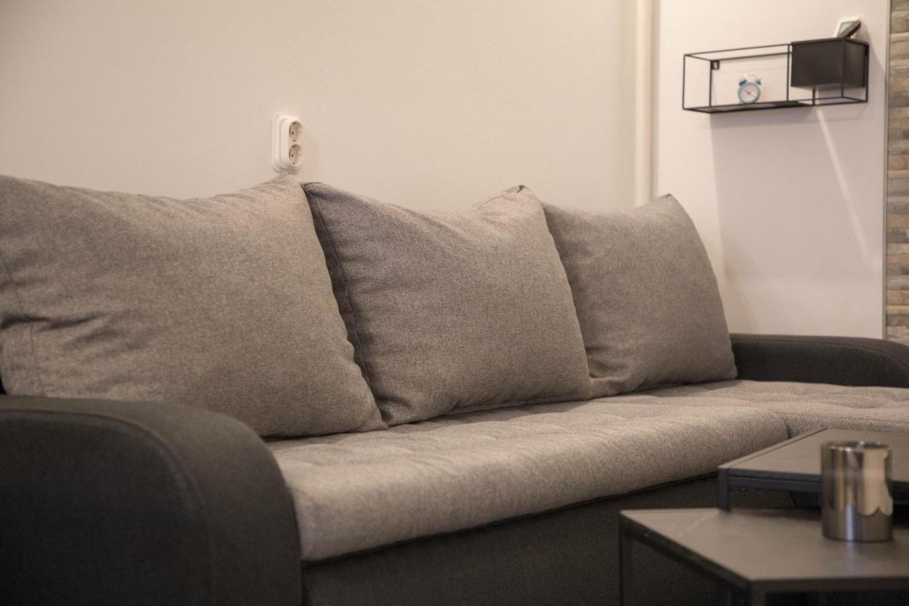Studio Apartman Suburban Visnjevac Esterno foto